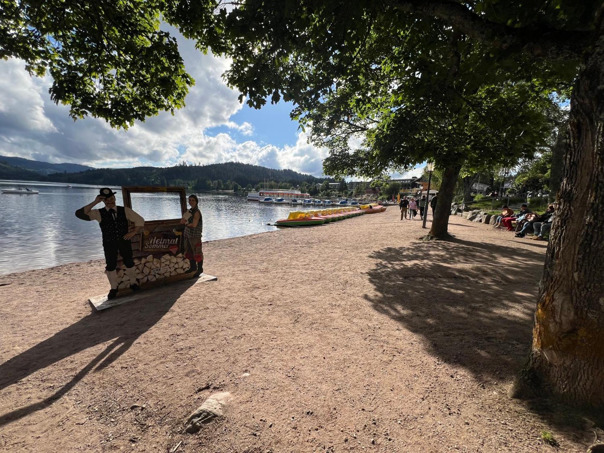 Appartamento Panoramablick Mit Privatparkplatz, 2 Balkone Und 1,5 Baeder Titisee-Neustadt Esterno foto